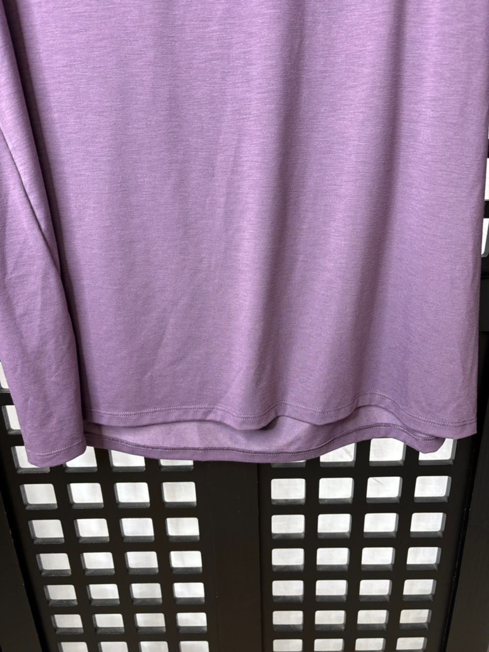 💜 Athleta Women's Large Purple Lilac Tank Top Flowy Sleeveless 💜 - Picture 4 of 11